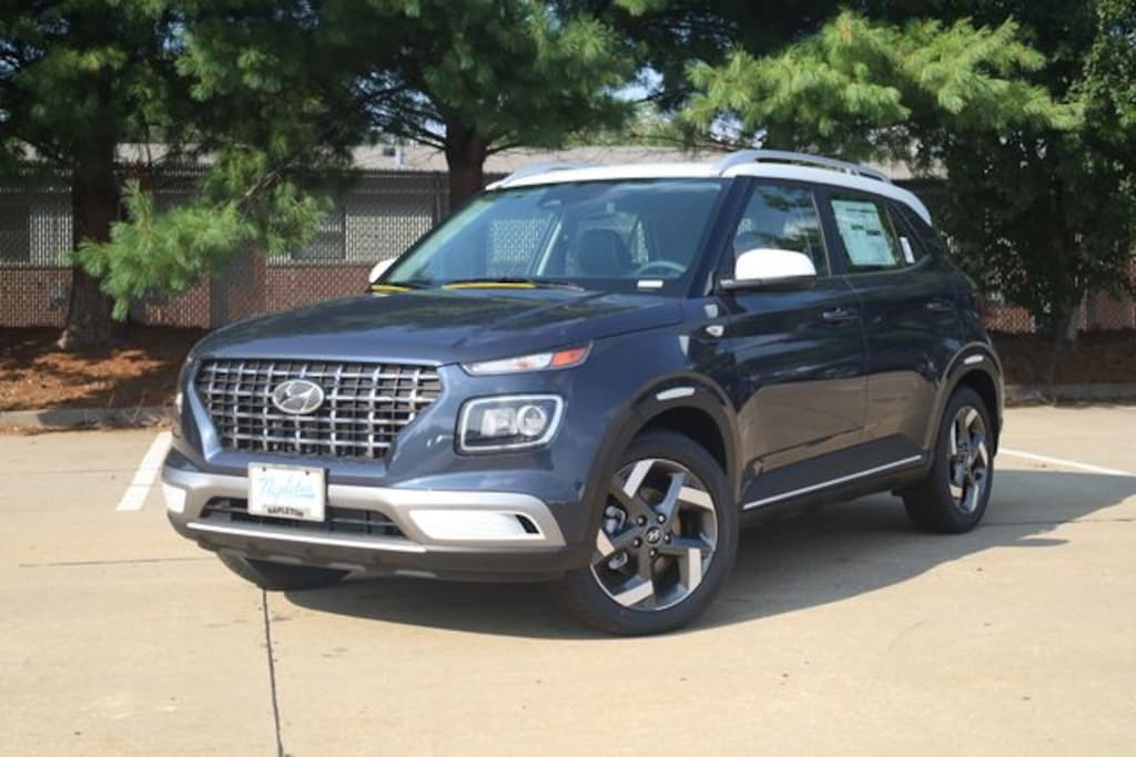 New 2026 Hyundai Venue SEL w/Two-Tone Roof SUV