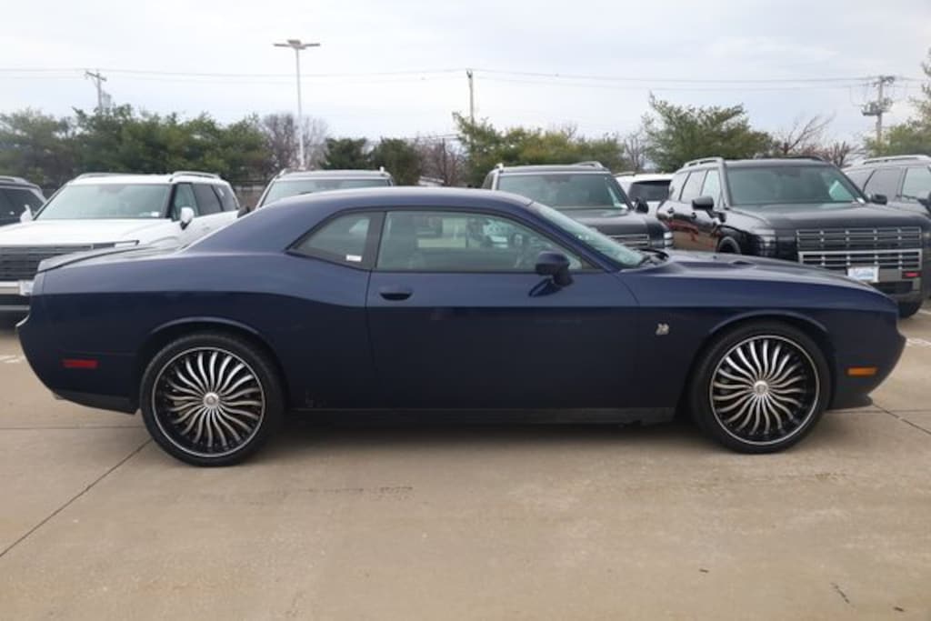 Used 2013 Dodge Challenger SXT Coupe