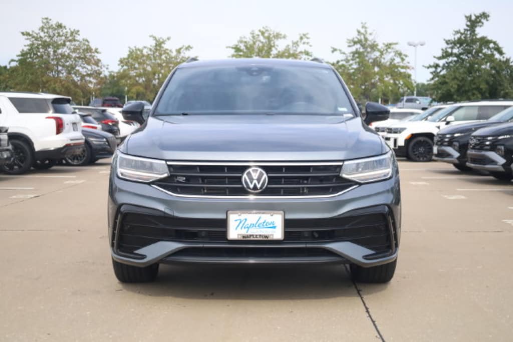 Used 2024 Volkswagen Tiguan 2.0T SE R-Line Black SUV