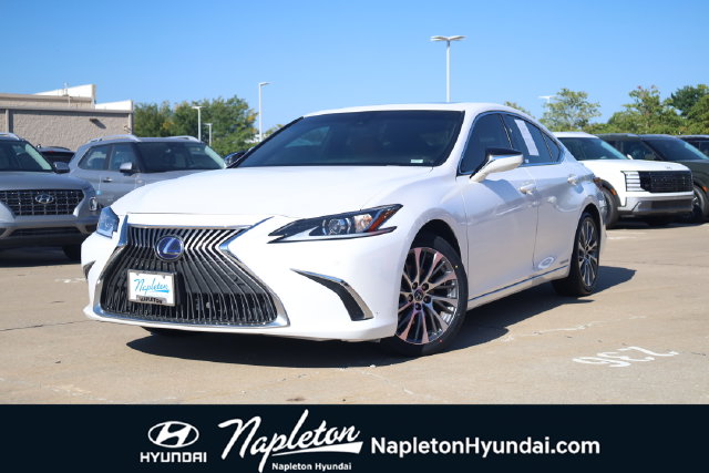 2021 Lexus ES 300h