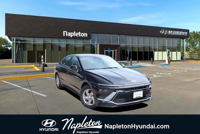 2025 Hyundai Sonata SE's photo