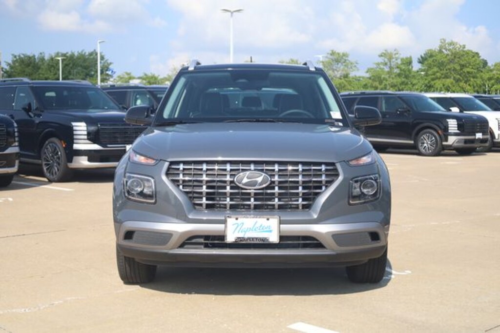 New 2026 Hyundai Venue SEL w/Two-Tone Roof SUV