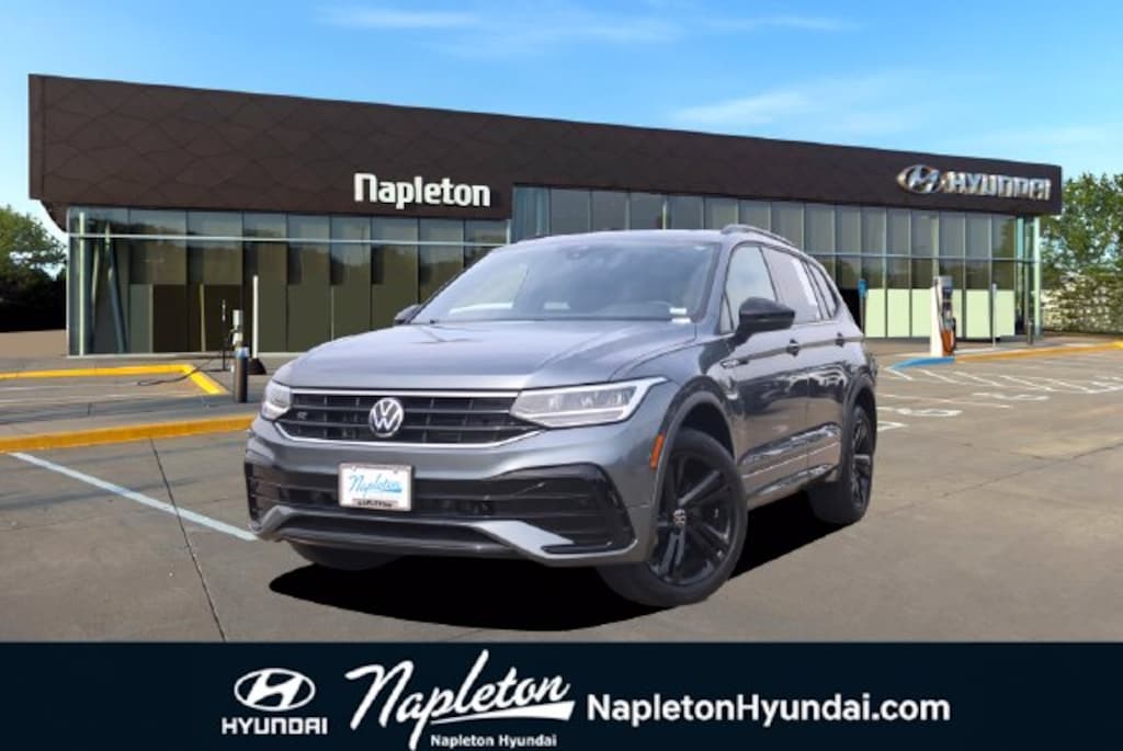 Used 2024 Volkswagen Tiguan 2.0T SE R-Line Black SUV
