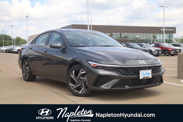 2025 Hyundai Elantra 2.0 SEL Convenience IVT's photo