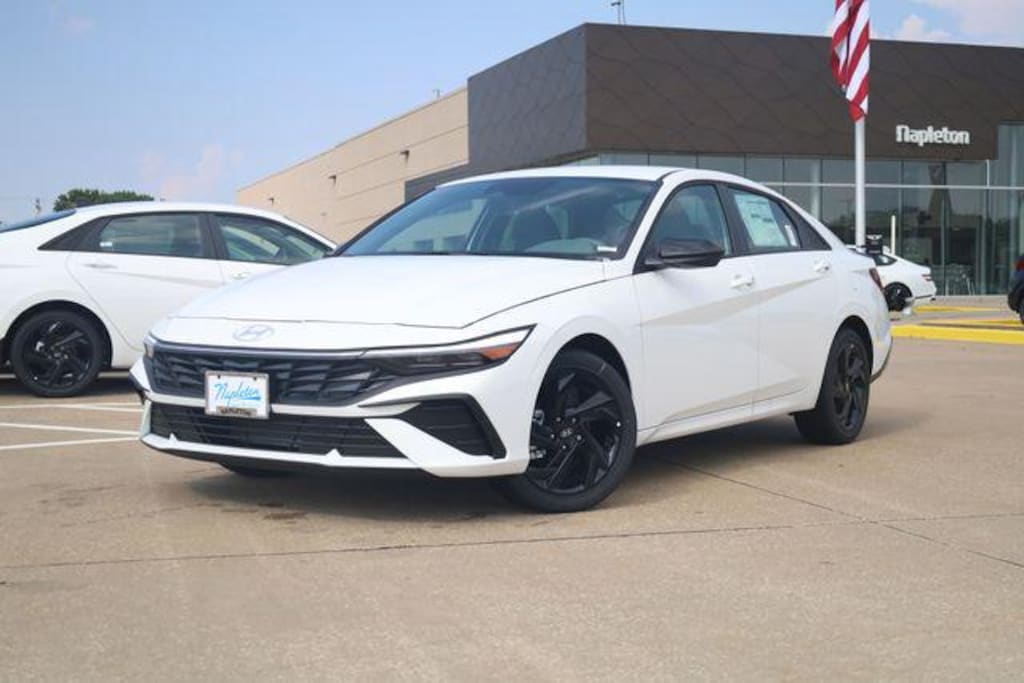 New 2026 Hyundai Elantra SEL Sport Sedan