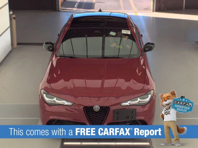 Used 2025 Alfa Romeo Giulia Sedan