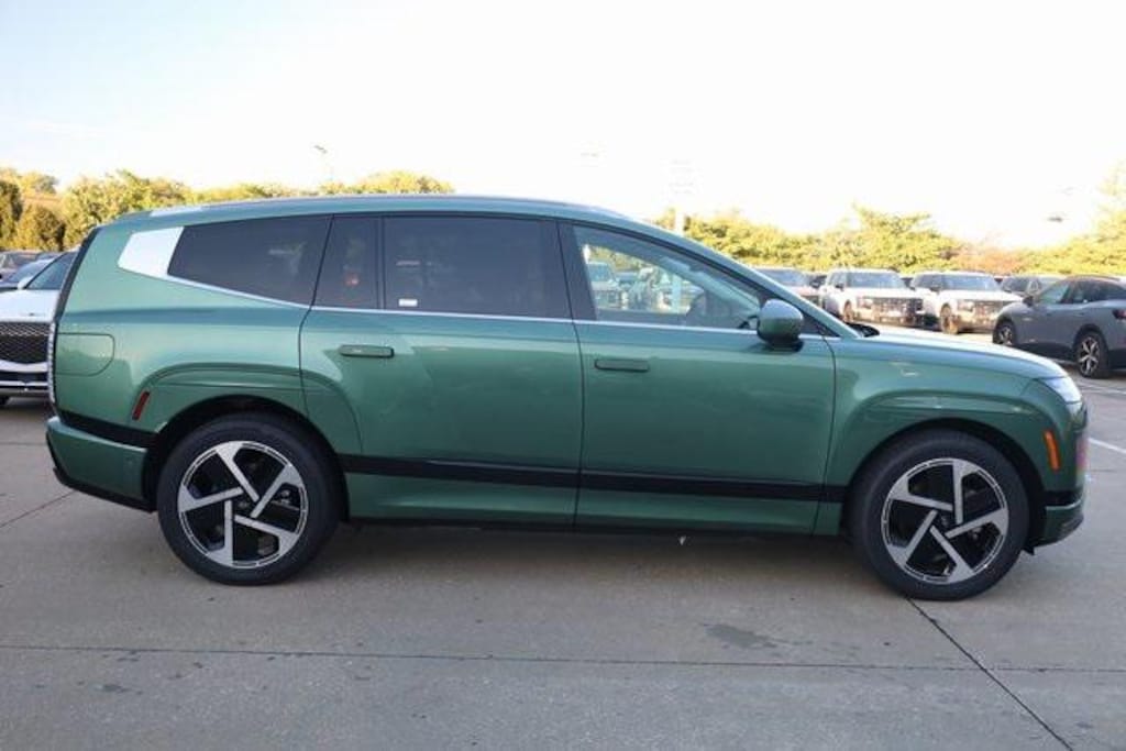 New 2026 Hyundai IONIQ 9 Performance Calligraphy SUV