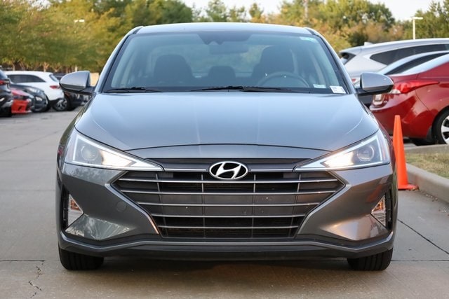 Used 2019 Hyundai Elantra SEL with VIN KMHD84LF0KU779702 for sale in Hazelwood, MO