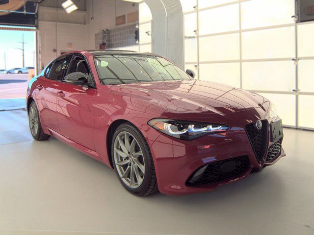 Used 2025 Alfa Romeo Giulia Sedan