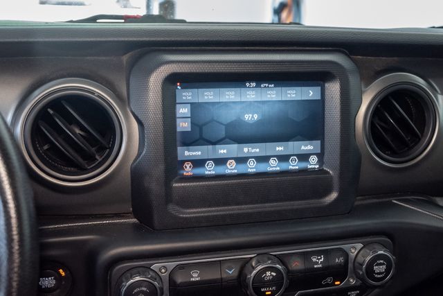 2023 Jeep Wrangler 4-Door Sport - Photo 16