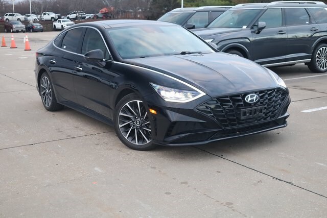 2021 Hyundai Sonata Limited photo 2