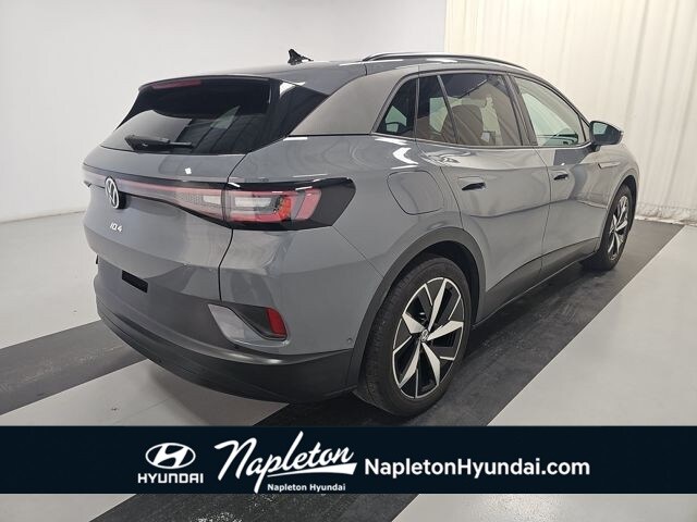 2023 Volkswagen ID.4 Pro S photo 3