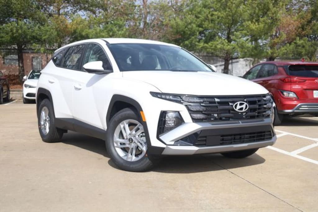 New 2026 Hyundai Tucson SE FWD SUV