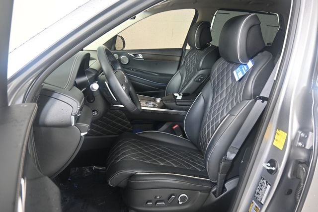 2024 GENESIS GV80 - Photo 14