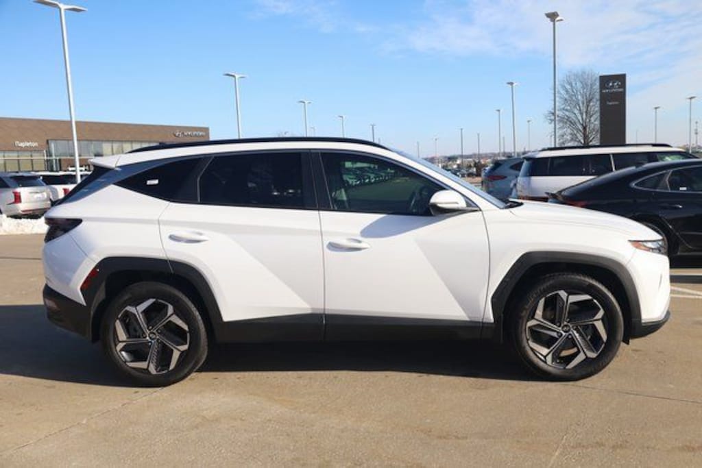 Used 2024 Hyundai Tucson Hybrid SEL Convenience SUV