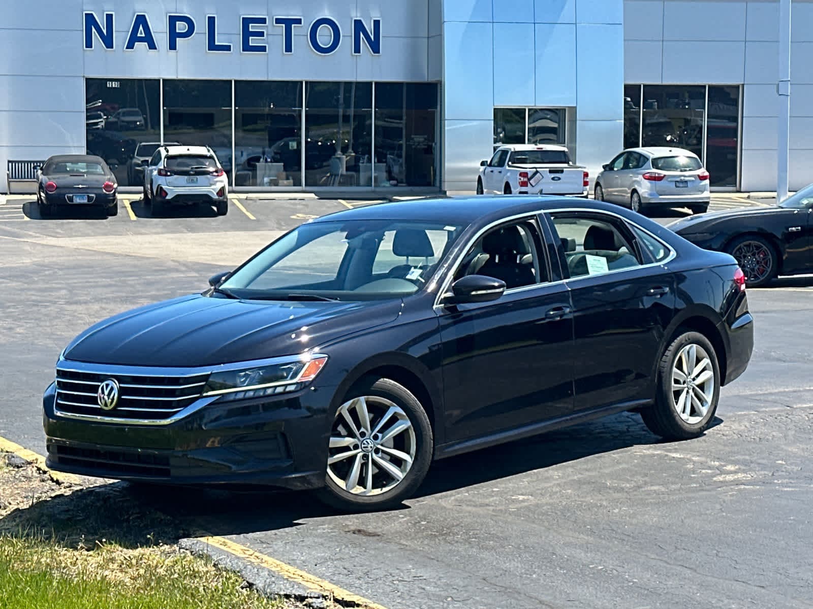 2020 Volkswagen Passat 2.0T SE Auto's photo