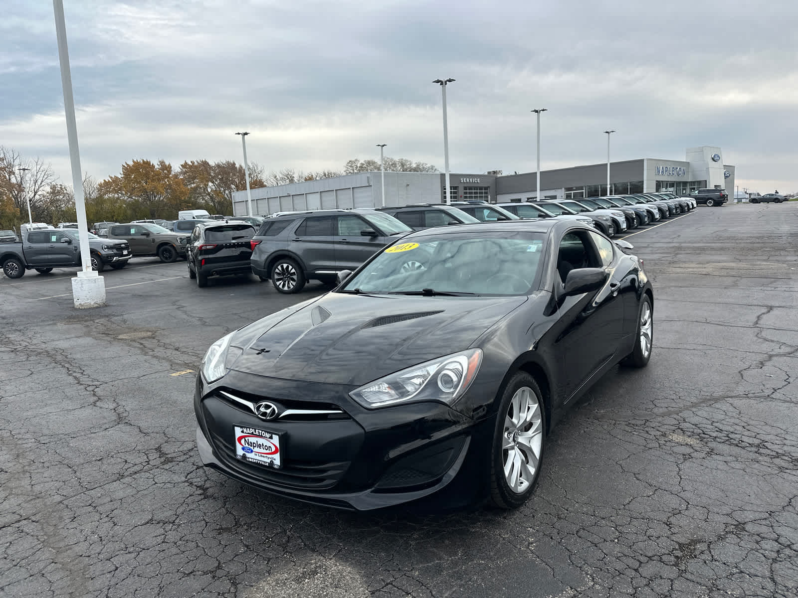 2013 Hyundai Genesis Coupe 2.0T photo 3