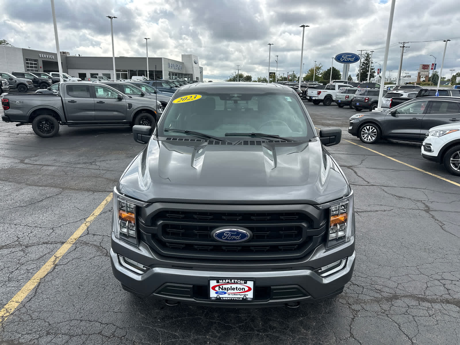 2023 Ford F-150 XLT photo 3