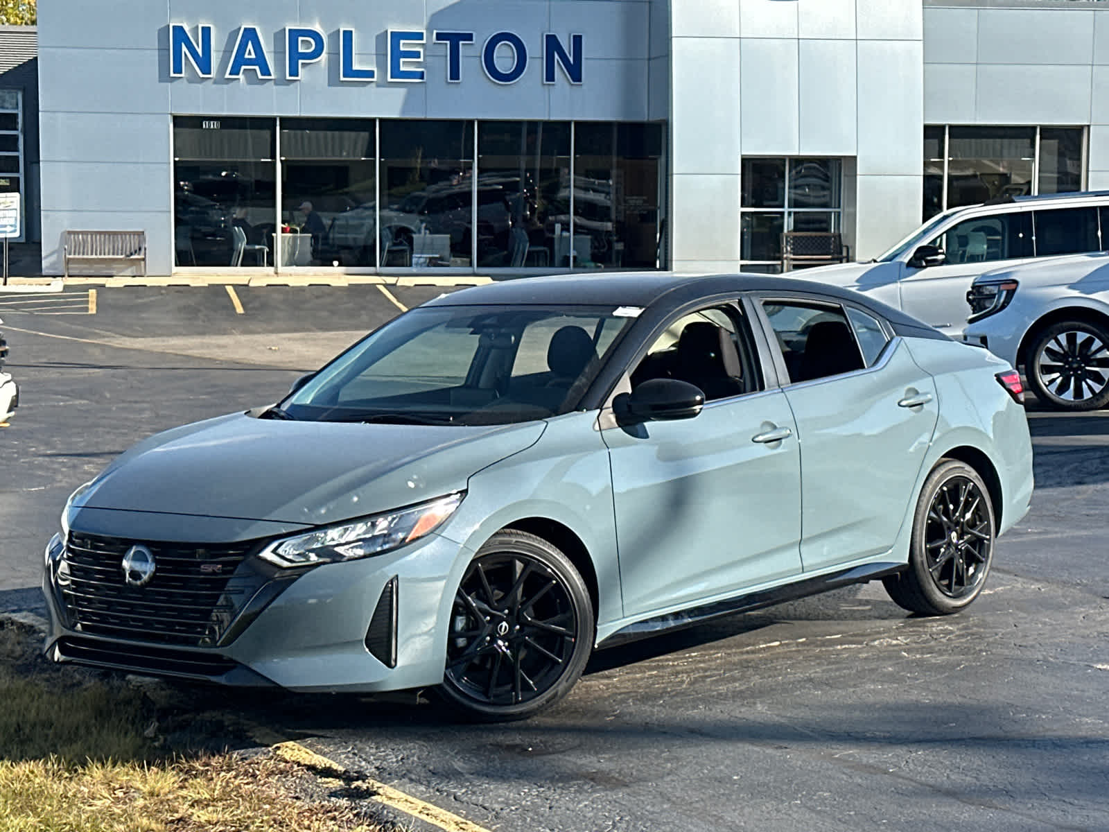 2025 Nissan Sentra SR photo 2