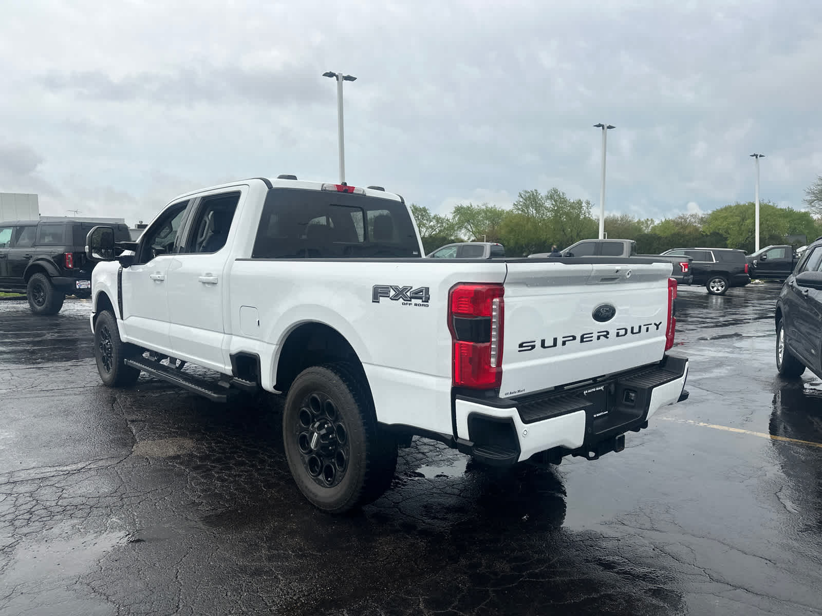 2023 Ford F-250 Super Duty Lariat - Photo 6