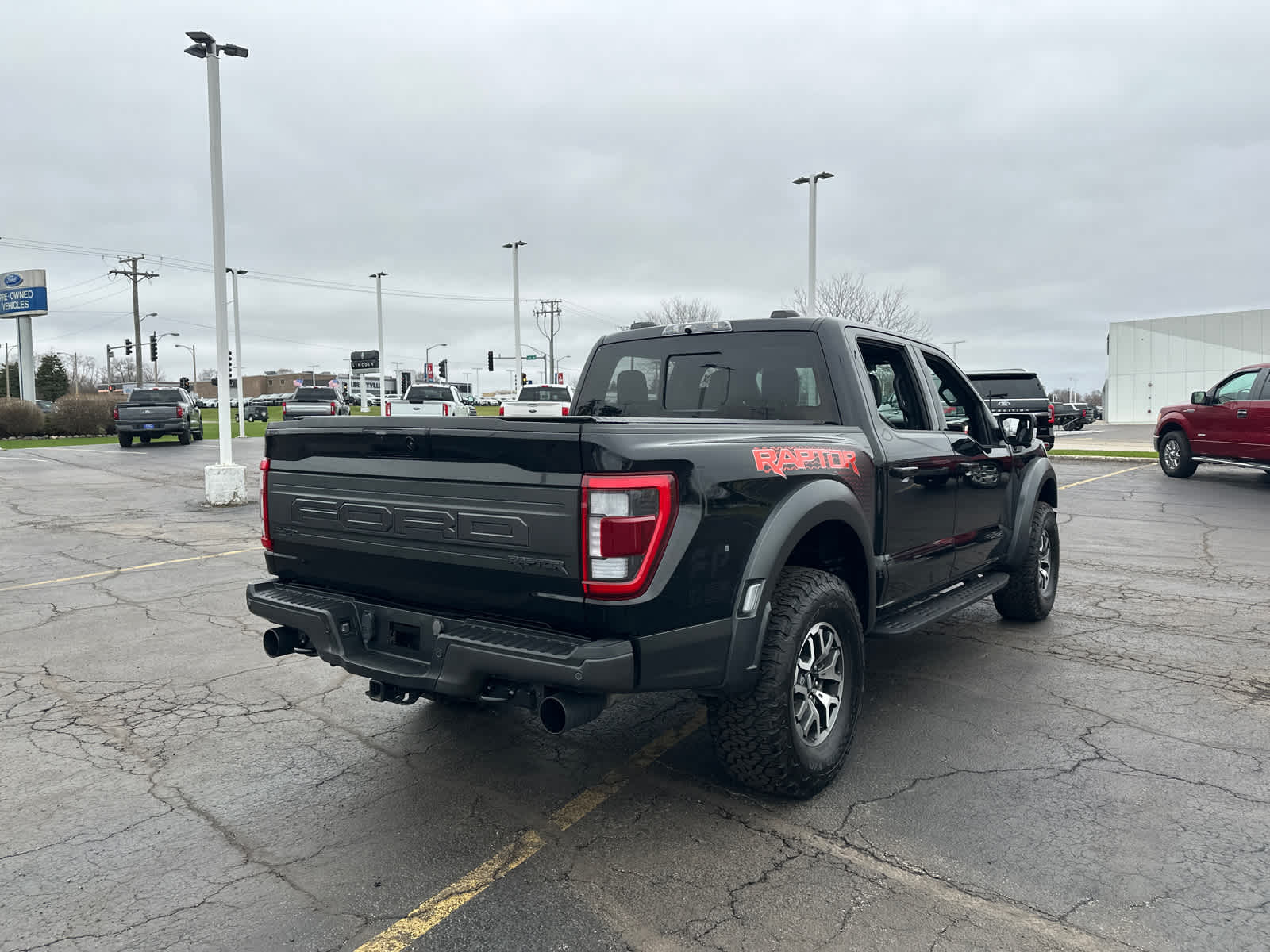 2023 Ford F-150 Raptor - Photo 8