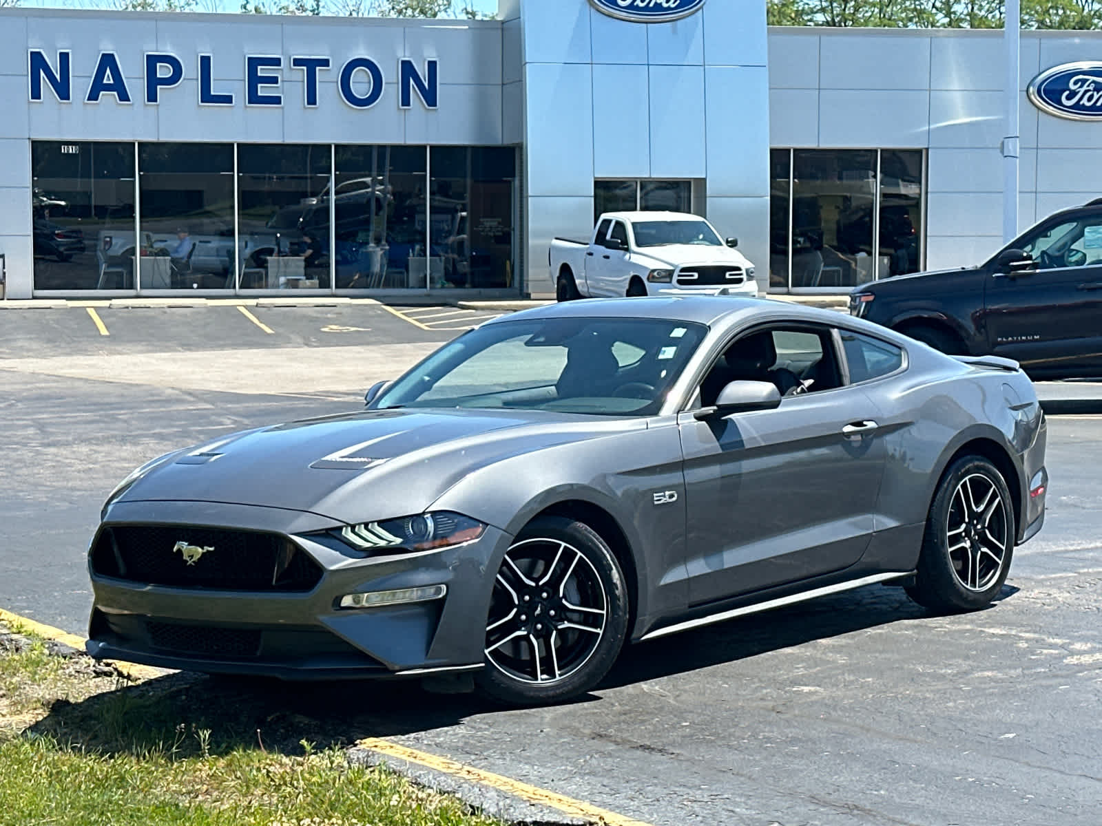 2021 Ford Mustang GT Coupe's photo