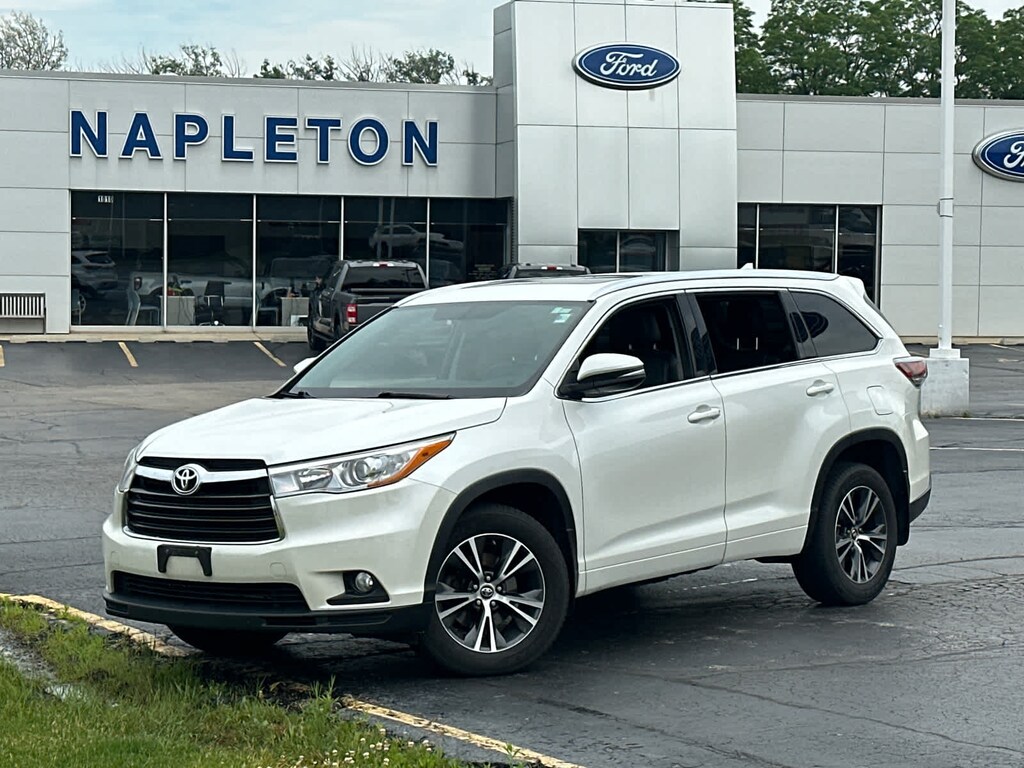 Used 2016 Toyota Highlander XLE SUV