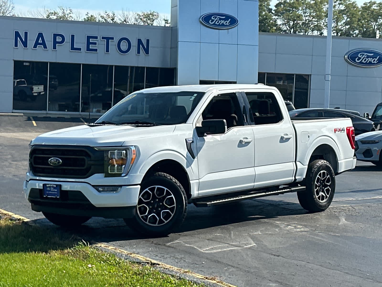 2023 Ford F-150 CREW CAB SHORT BED TRUCK 