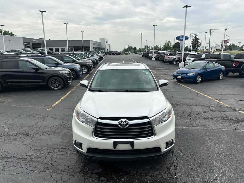 Used 2016 Toyota Highlander XLE SUV