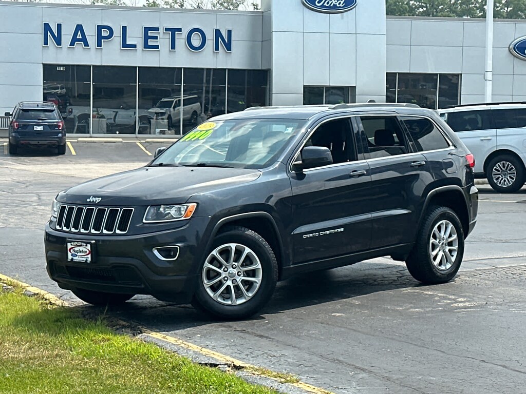 Used 2015 Jeep Grand Cherokee Laredo SUV