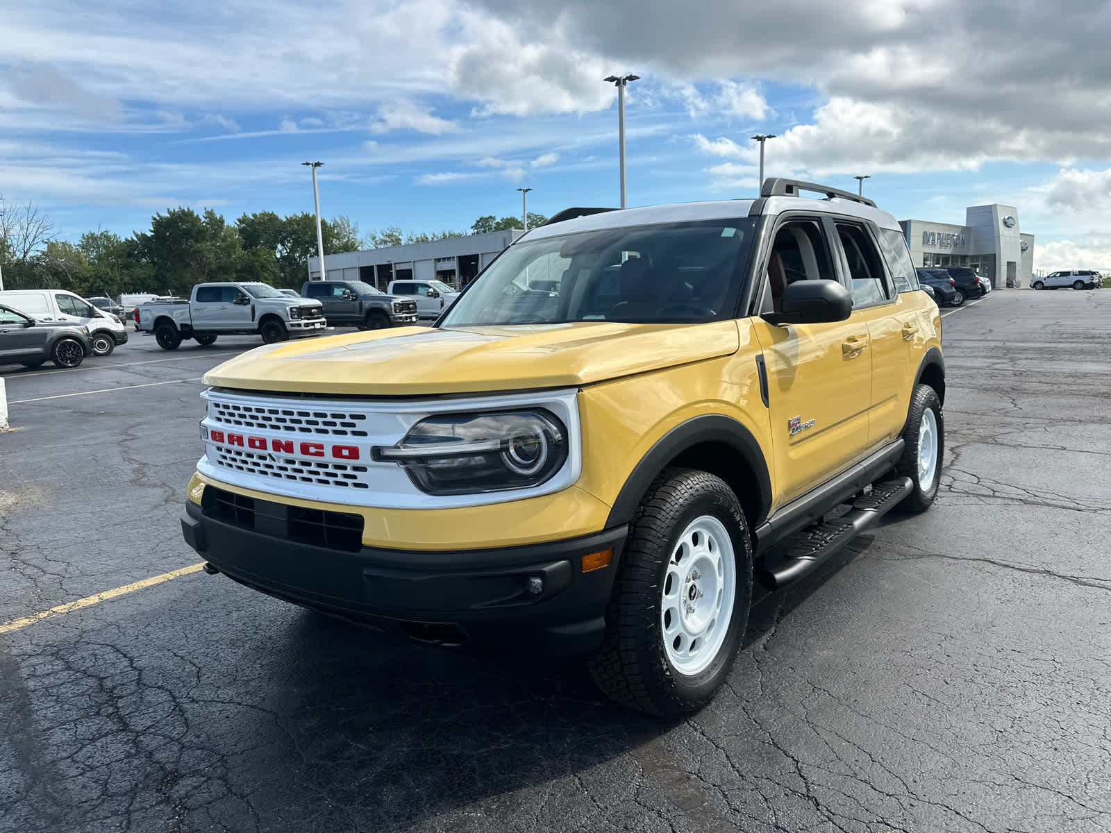 2023 Ford Bronco Sport Heritage photo 4