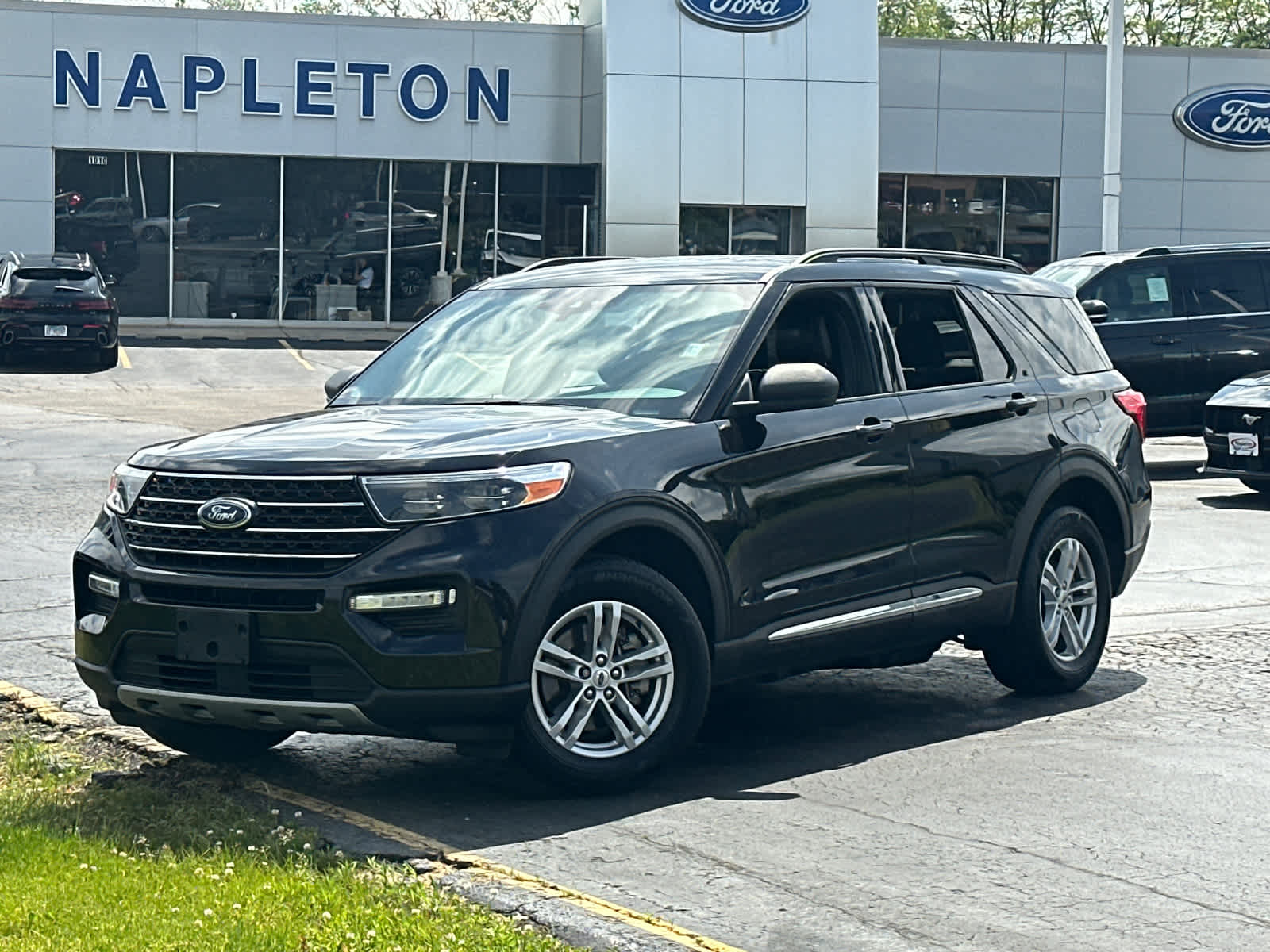 2020 Ford Explorer XLT 4WD's photo