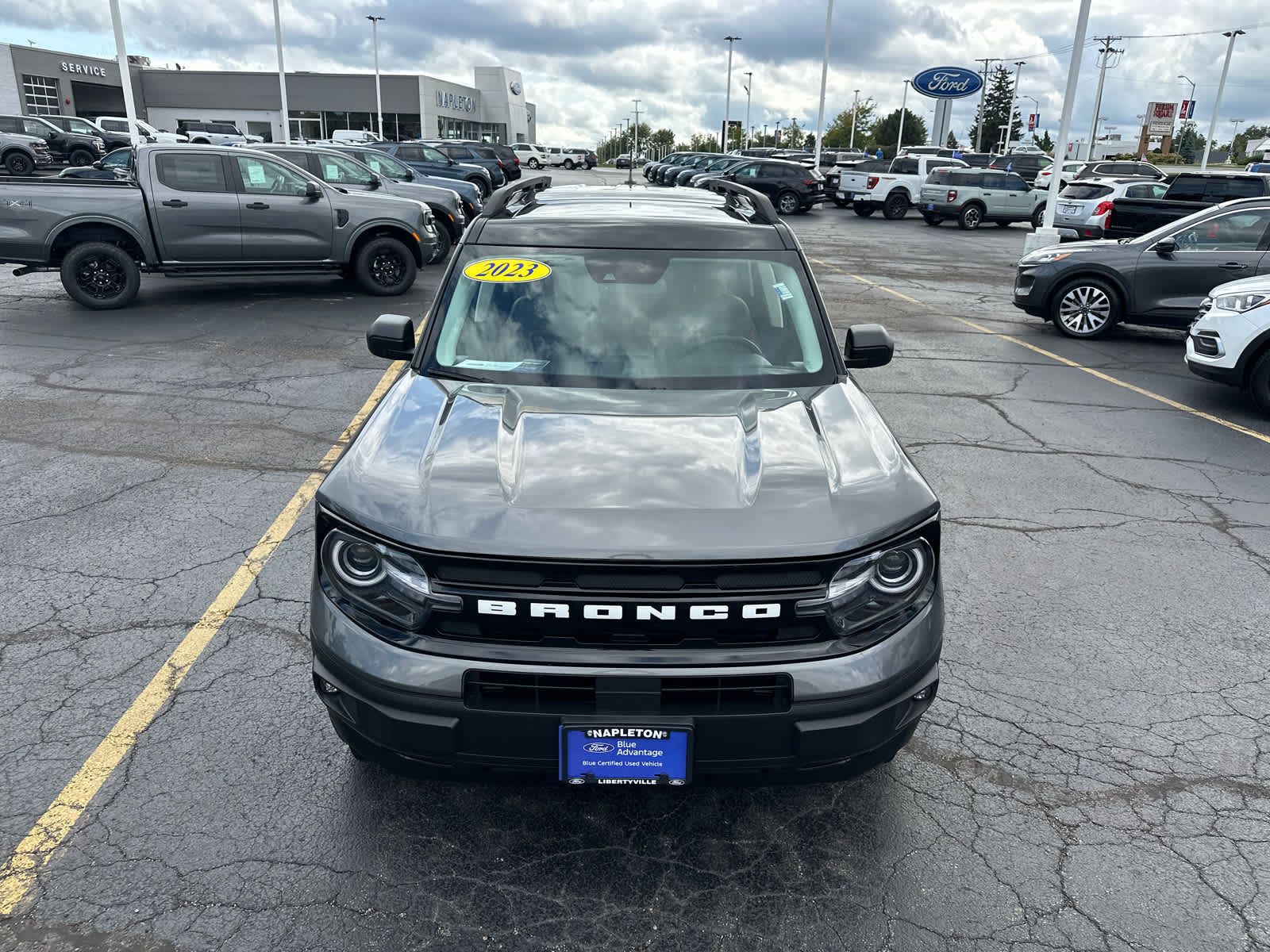2023 Ford Bronco Sport Outer Banks photo 2