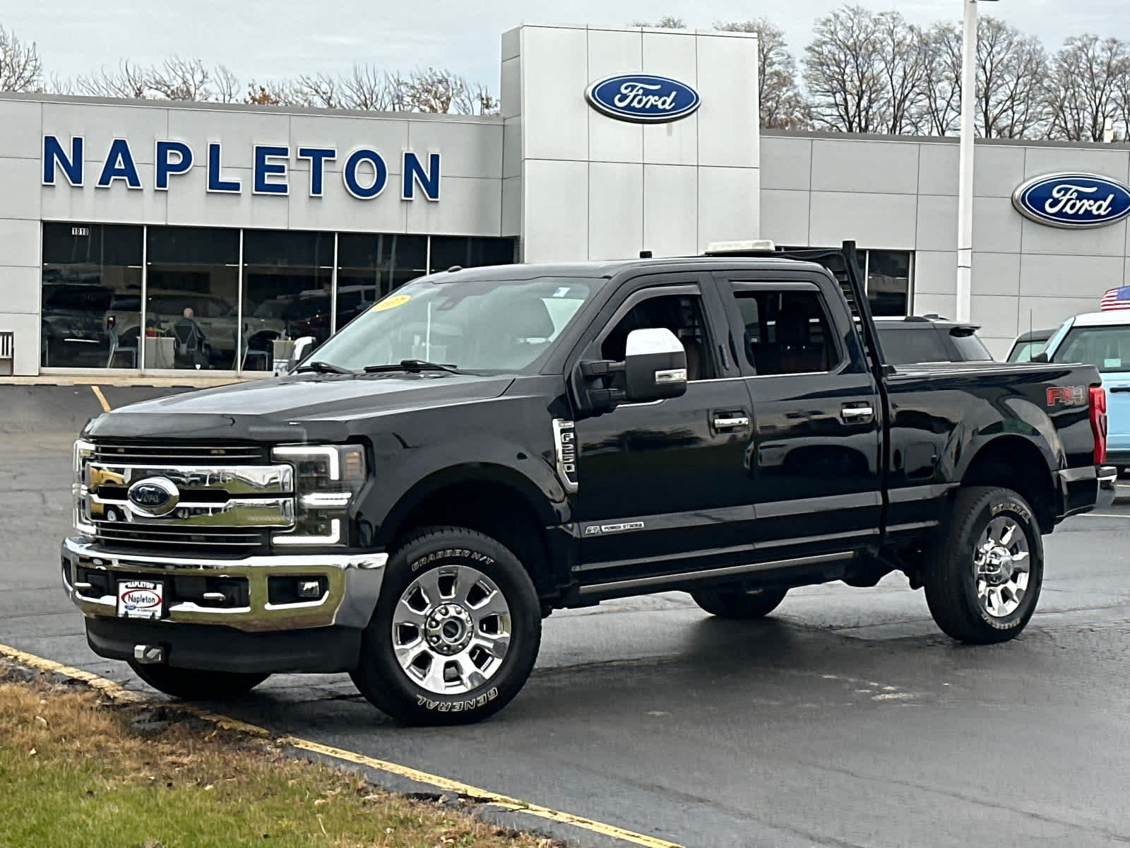 2017 Ford F-250 King Ranch photo 2