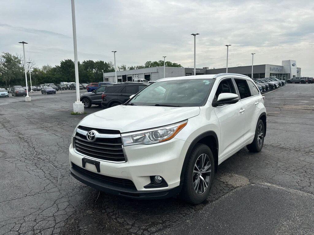 Used 2016 Toyota Highlander XLE SUV