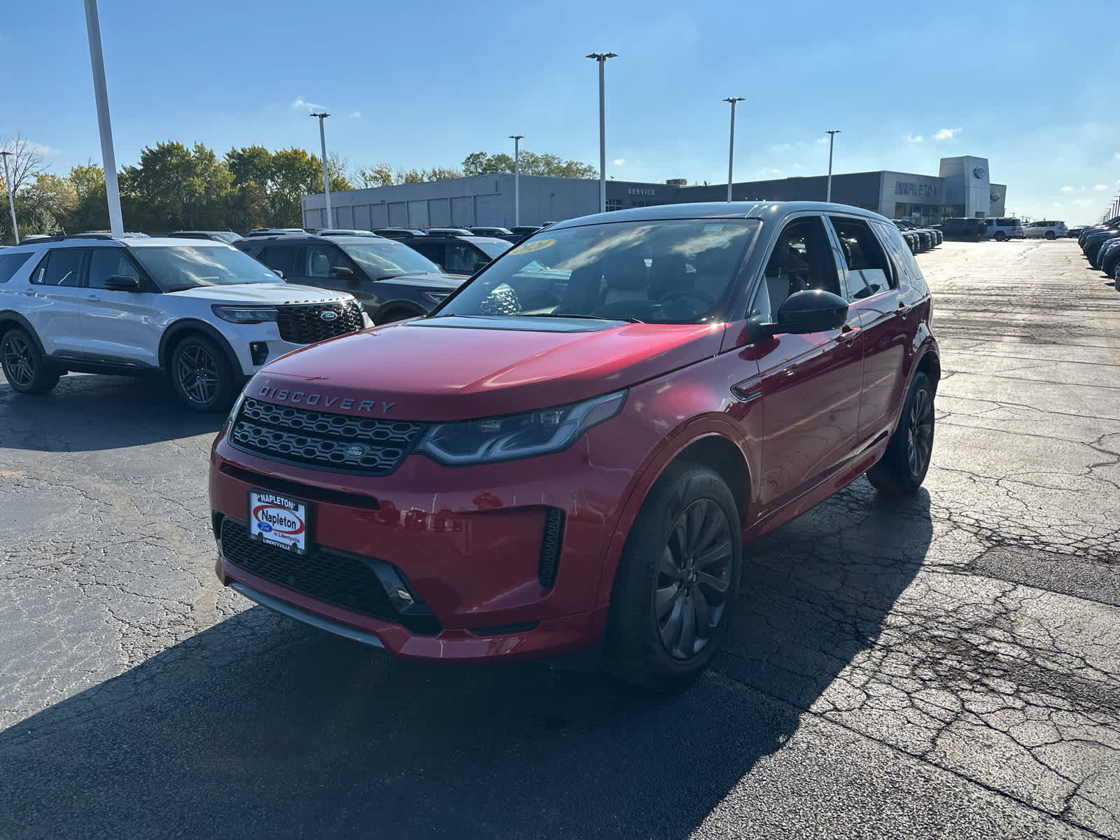 2020 Land Rover Discovery Sport SE photo 4
