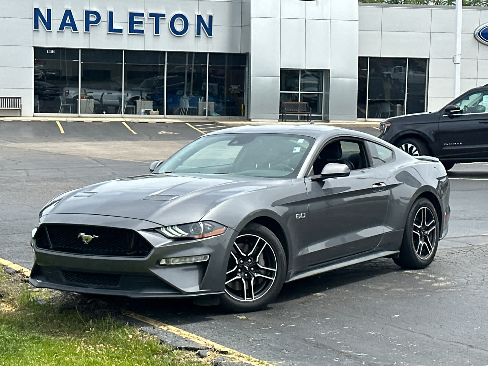 2021 Ford Mustang GT Coupe's photo