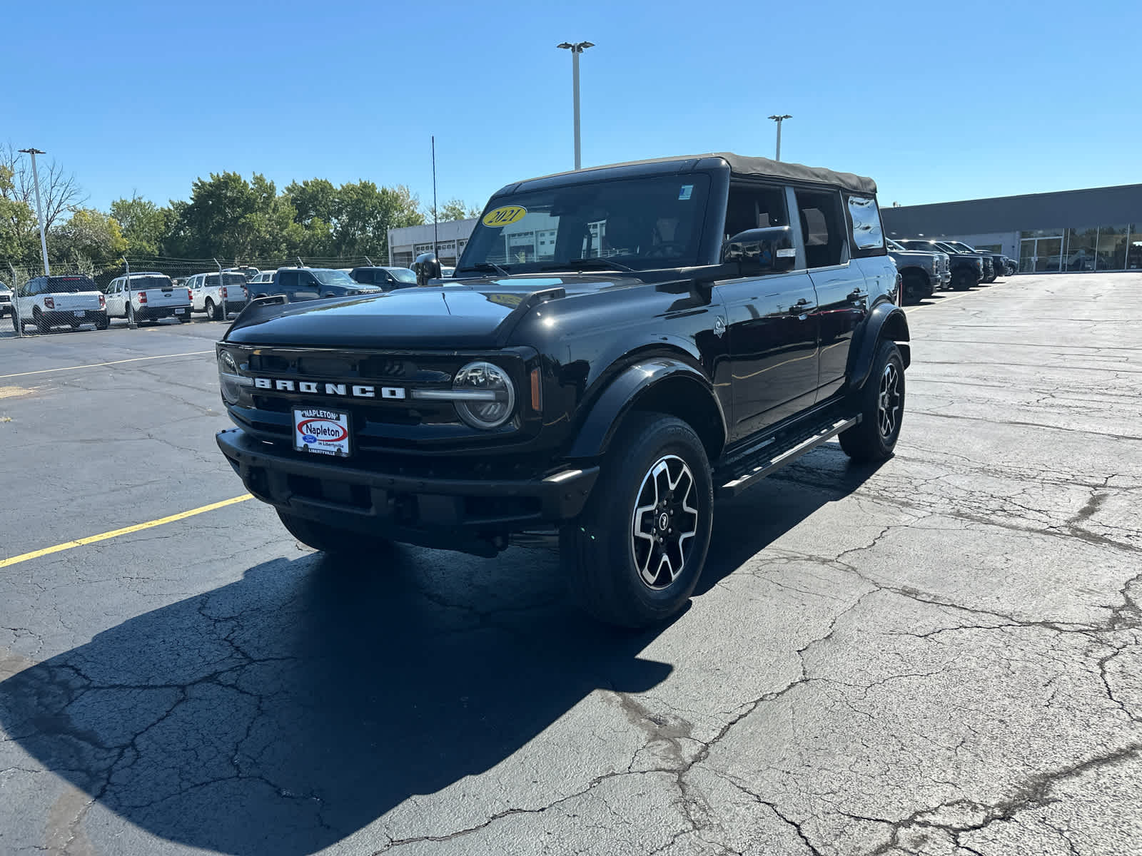 2021 Ford Bronco Outer Banks photo 3
