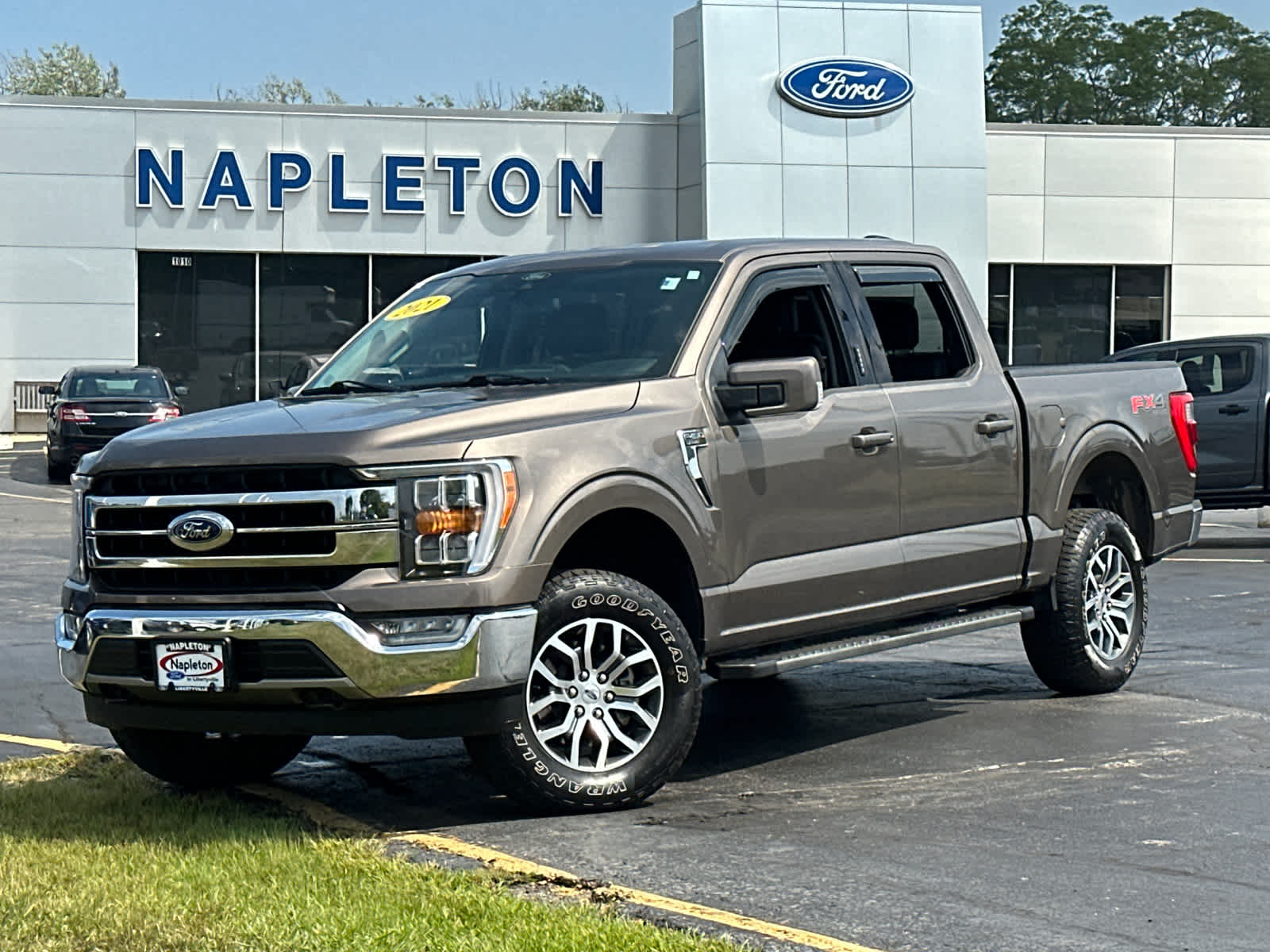 2021 Ford F-150 Lariat photo 2