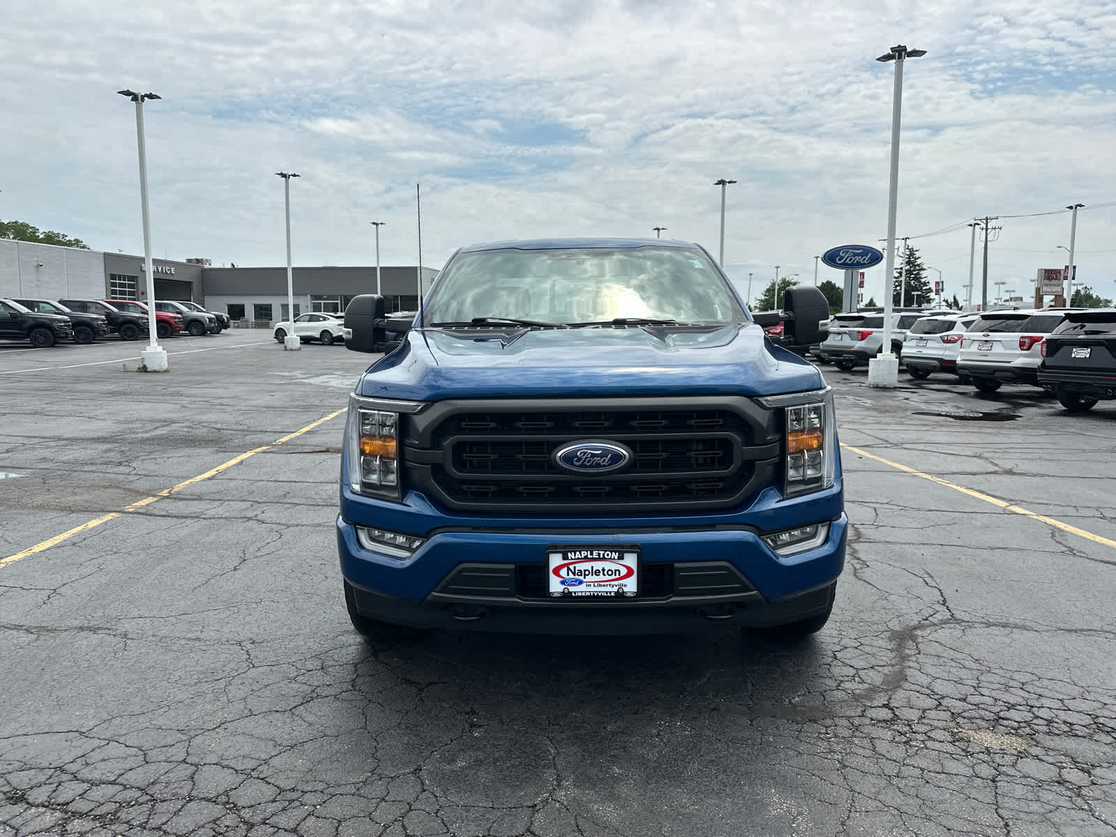 2022 Ford F-150 XLT photo 3