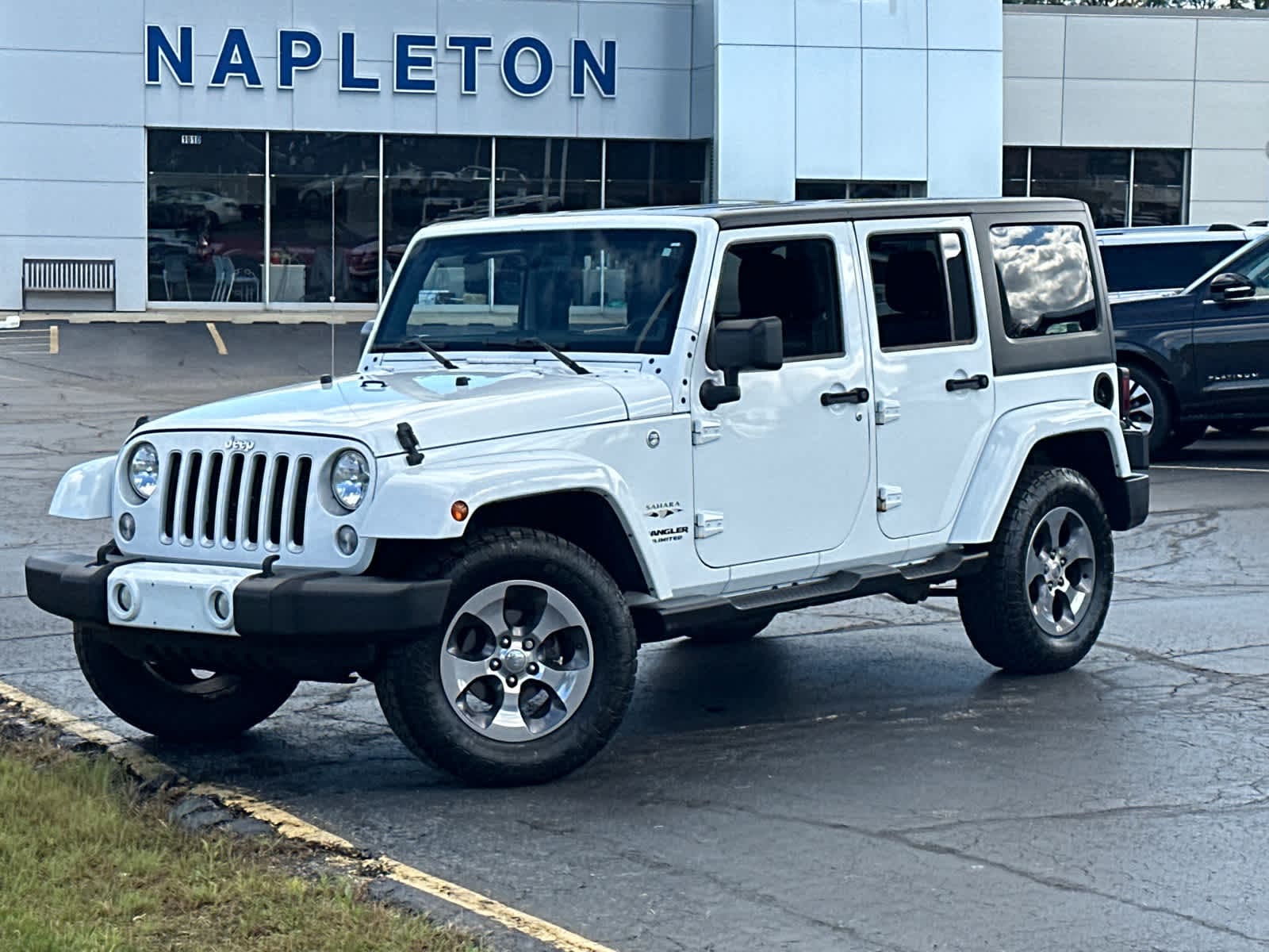 2016 Jeep Wrangler Unlimited Sahara