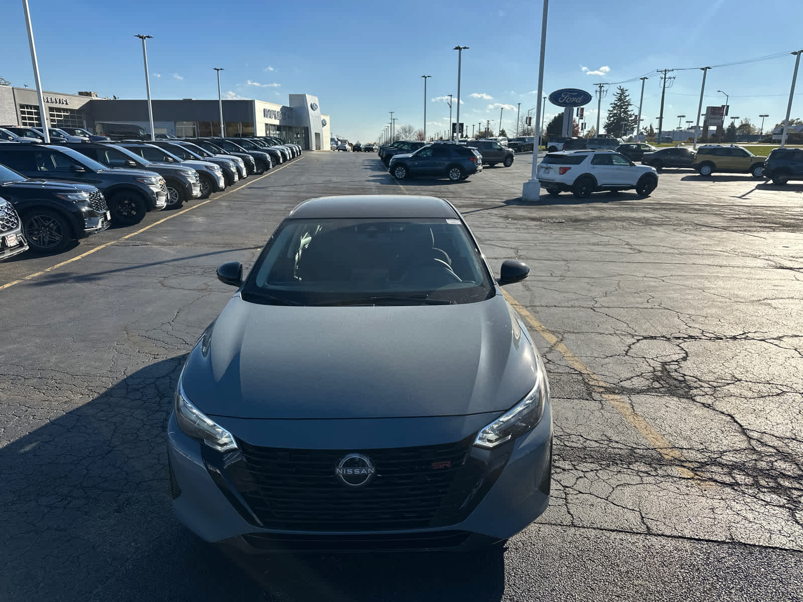 2025 Nissan Sentra SR photo 3