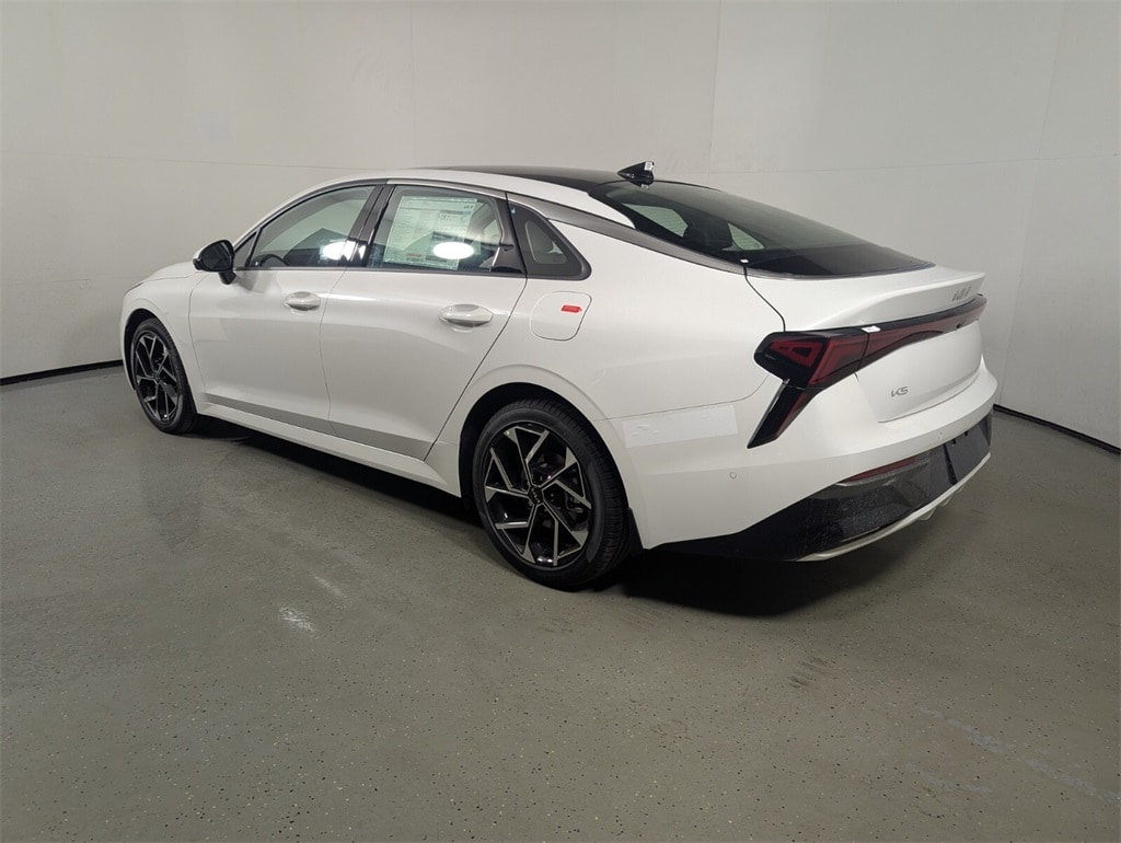 2026 Kia K5 EX photo 5