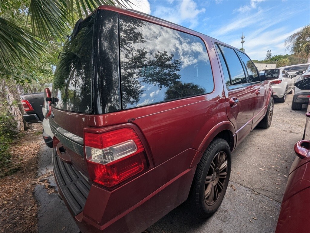 2017 Ford Expedition Limited photo 13