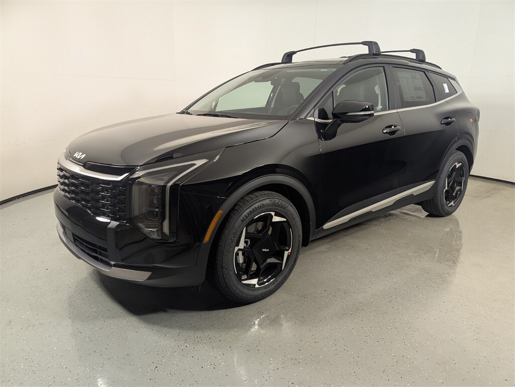 2026 Kia Sportage EX photo 3