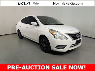 2016 Nissan Versa 1.6 SV Sedan