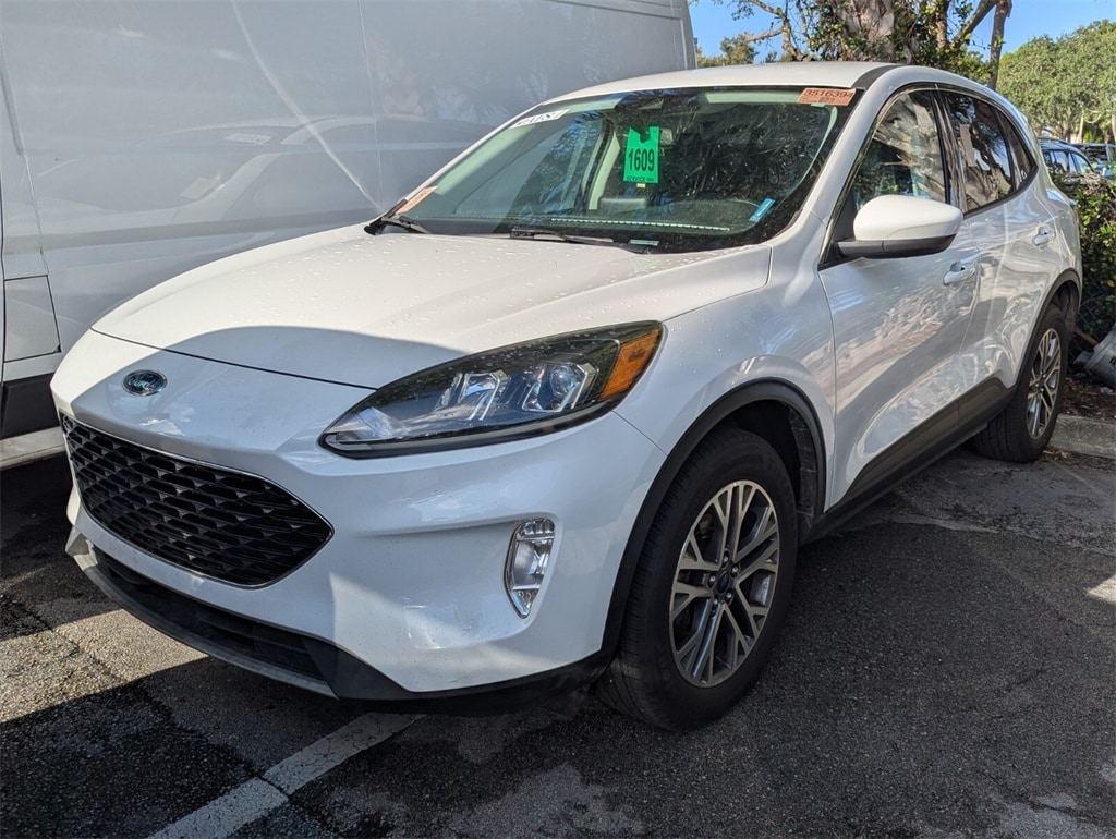 2022 Ford Escape SEL photo 18