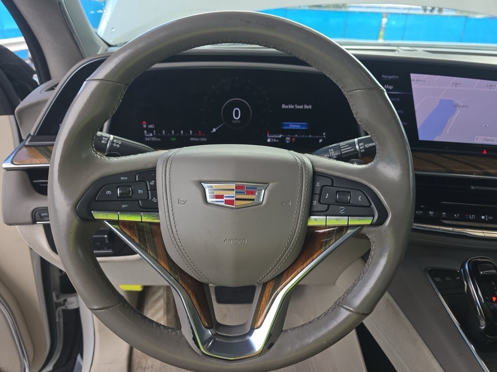 2021 Cadillac Escalade ESV Premium Luxury Platinum photo 2
