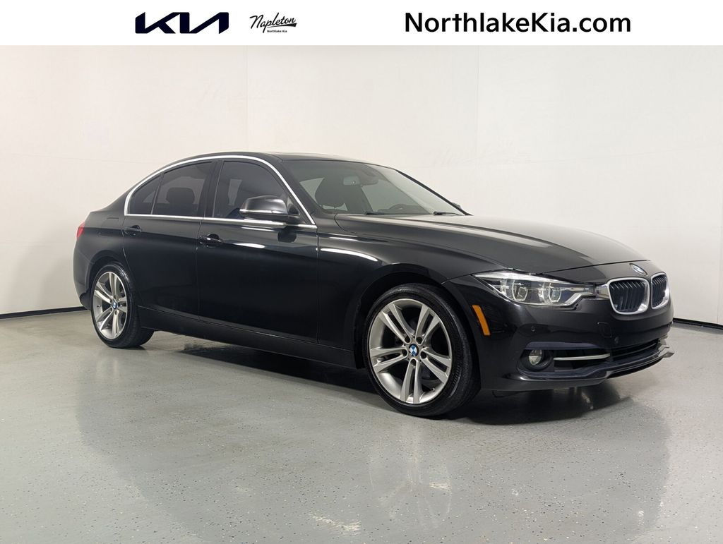 2017 BMW 3 Series 330i Sedan's photo