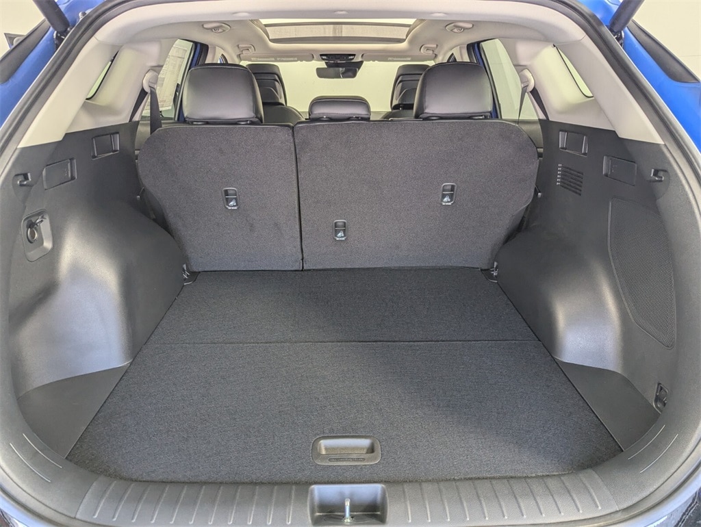 2026 Kia Sportage SX photo 27